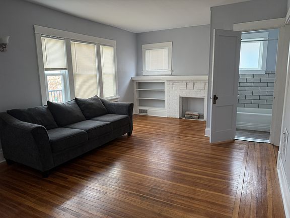 5th image of 5 Rugby Rd APT 4