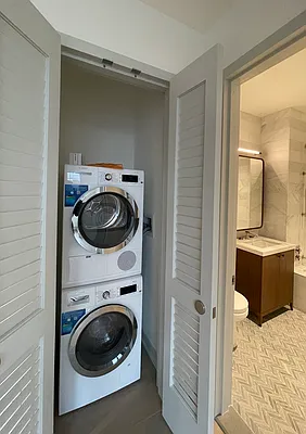 Rented by City Connections Realty | media 6