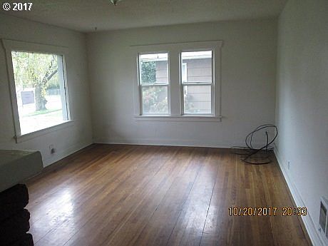 2nd image of 421 15th Ave