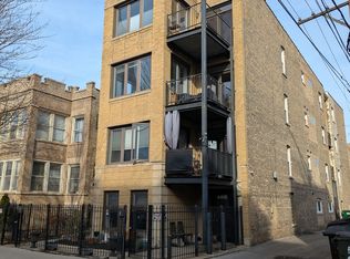 4415 N Troy St APT 3, Chicago, IL 60625