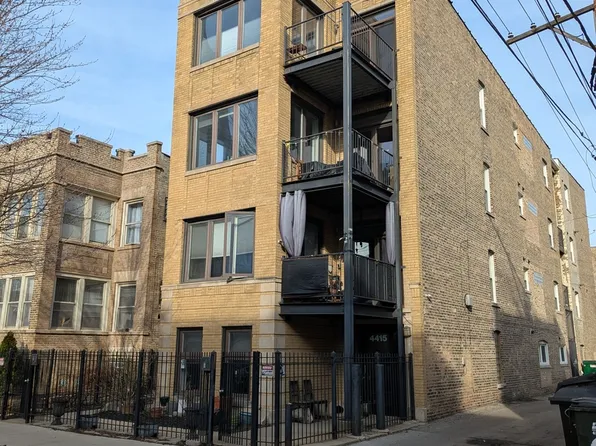 4415 N Troy St APT 3, Chicago, IL 60625