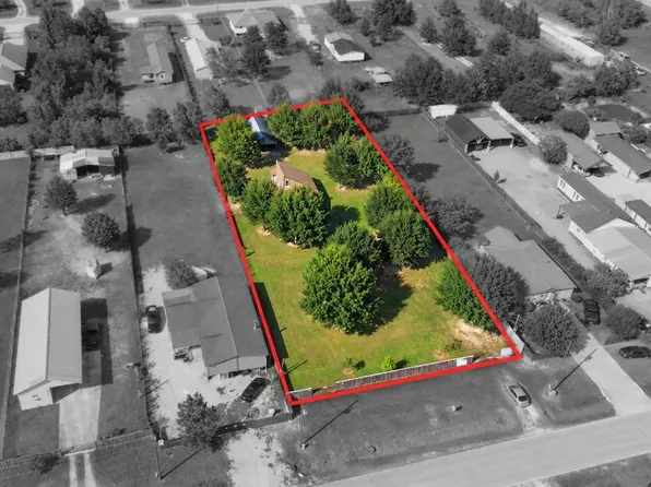369 County Road 3556, Cleveland, TX 77327