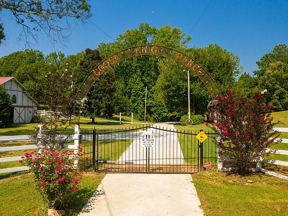 3rd image of 1413 Coosa County Road 31