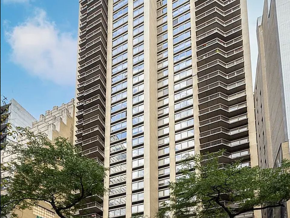 1st image of 245 E 44th St APT 18A