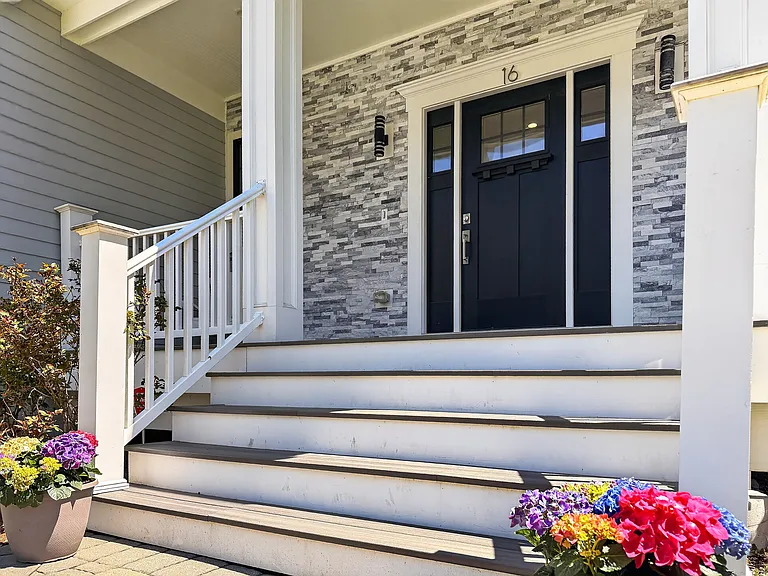16 Walsh Rd — Photo 6