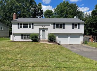 136 Prospect Hill Rd, Windsor, CT 06095