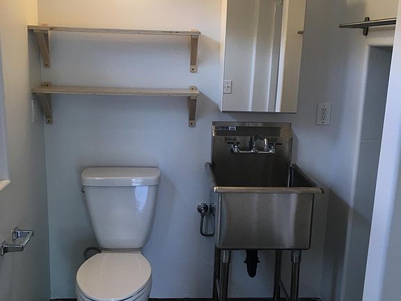 4th image of 4030 Inglewood Blvd APT 4