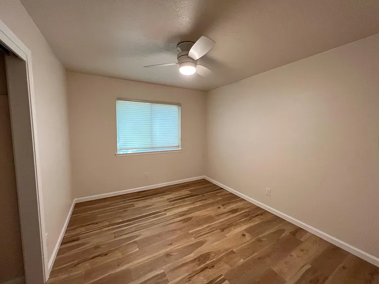 4328 Magnolia Dr NE — Photo 16