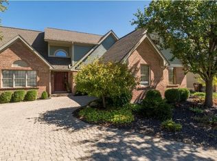 2733 Terraceview Cir, Dayton, OH 45431