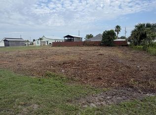 409 Arizona Dr, Mexico Beach, FL 32456