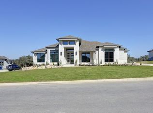 200 Violet Way, Castroville, TX 78009