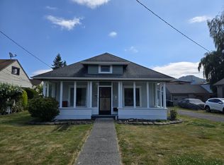 1710 Cleveland Ave, Mount Vernon, WA 98273