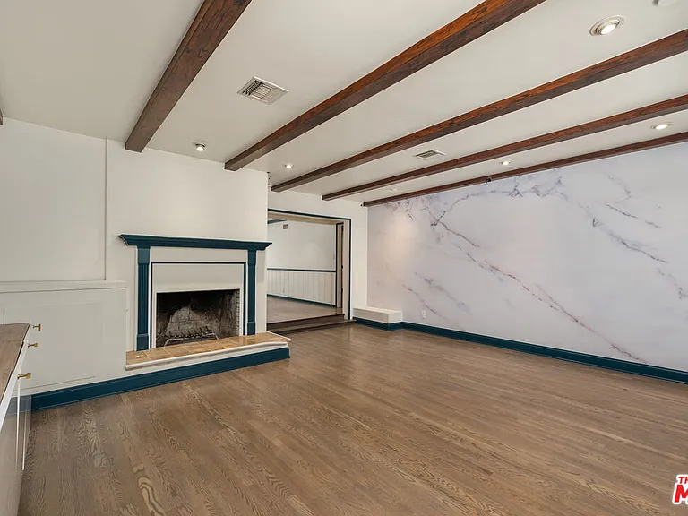 22417 Dolorosa St — Photo 17
