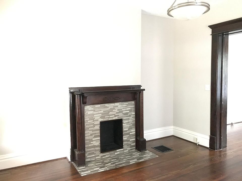 1st image of 181 N Monroe Ave #181