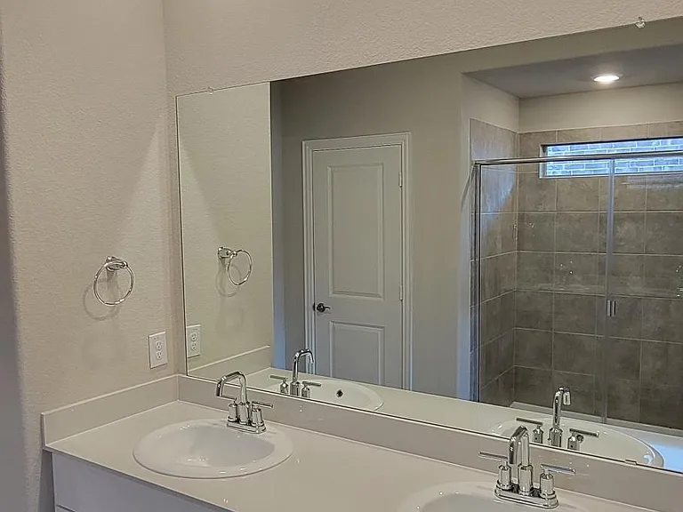 2644 Oneida Ln — Photo 33