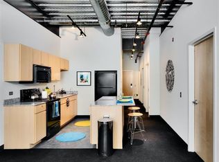 Dwight Lofts, Chicago, IL 60605