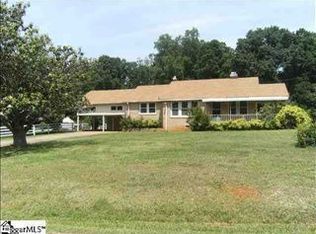 17 Dawson Rd, Greenville, SC 29609