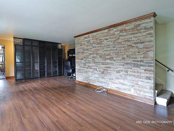4th image of 2814 Elisha Ave