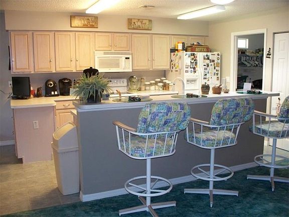 5th image of 915 Grand Vista Trl