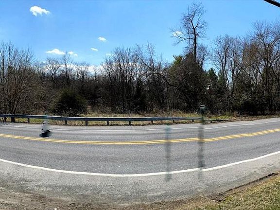 3rd image of Jefferson Blvd