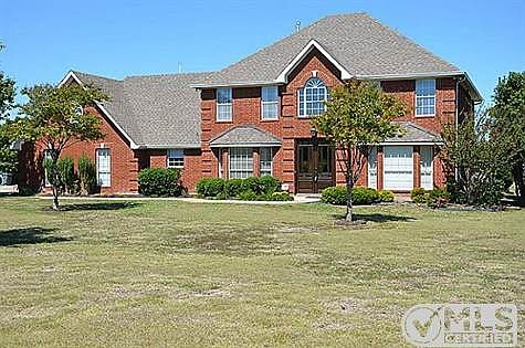 1st image of 17 Glenbrook Cir