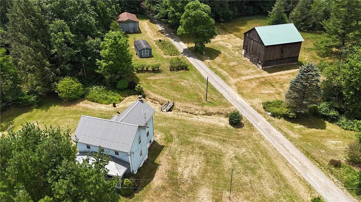 2612 Canoe Ridge Rd photo 1