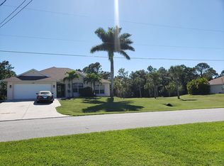 169 Long Meadow Ln, Rotonda West, FL 33947
