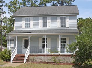 431 Charlestown St, Southport, NC 28461