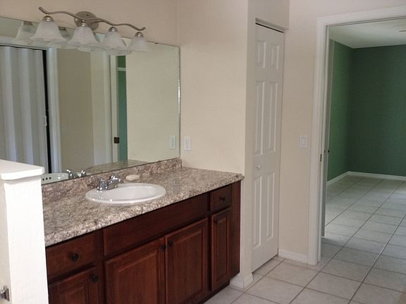 5th image of 7186 Peacock Ln
