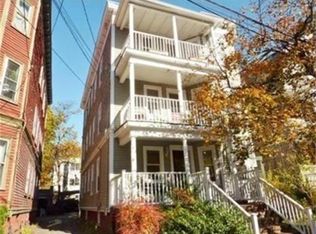 3 Florence St #1, Cambridge, MA 02139