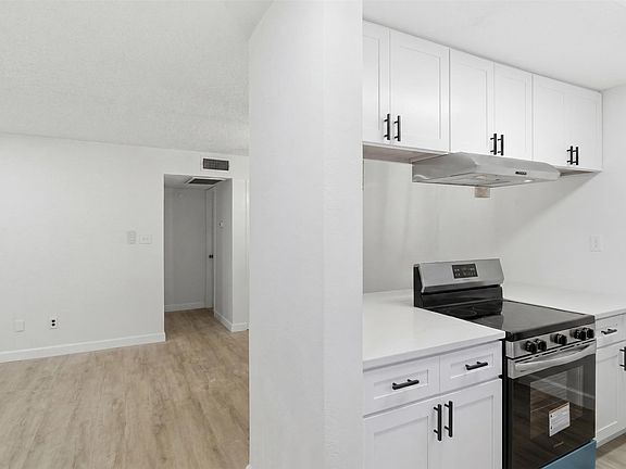 2nd image of 8110 Skillman St APT 1034