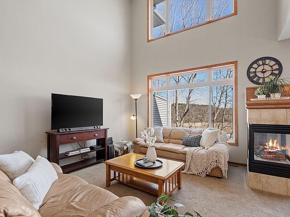 5th image of 619 Crane Creek Ln