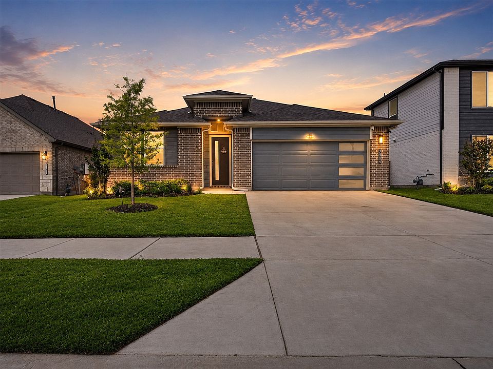 1st image of 2504 Wren Ln