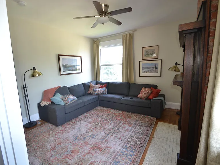 3901 Elsmere Ave #2 — Photo 3