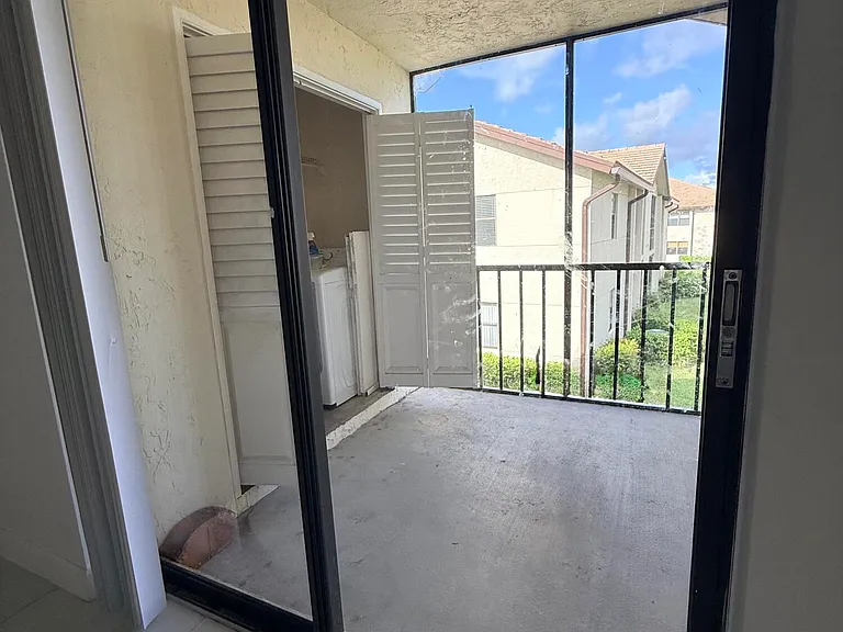 7714 Tahiti Ln #203 — Photo 21