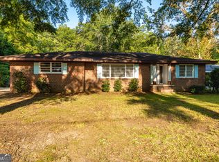 6427 Bennett Dr, Rex, GA 30273