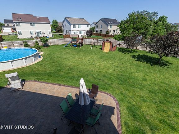 2nd image of 704 Crystal Ct