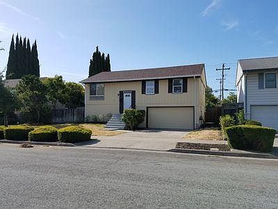 1st image of 1618 Hallbrook Dr
