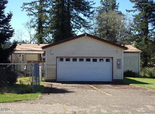 2009 SE Donelle Dr, Toledo, OR 97391