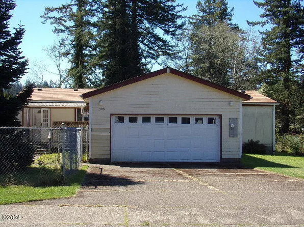 2009 SE Donelle Dr, Toledo, OR 97391