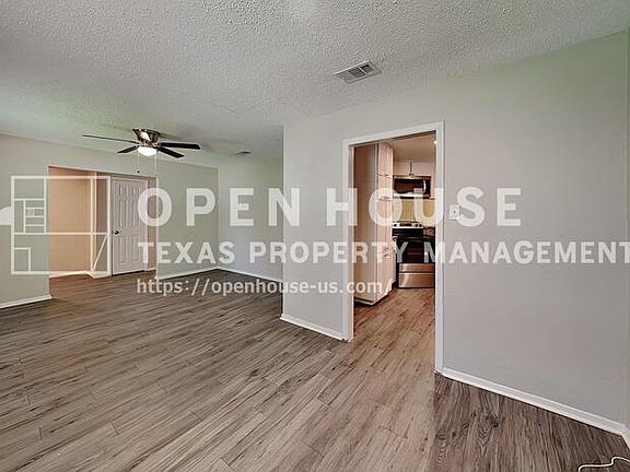 4th image of 2137 Mountainview Dr