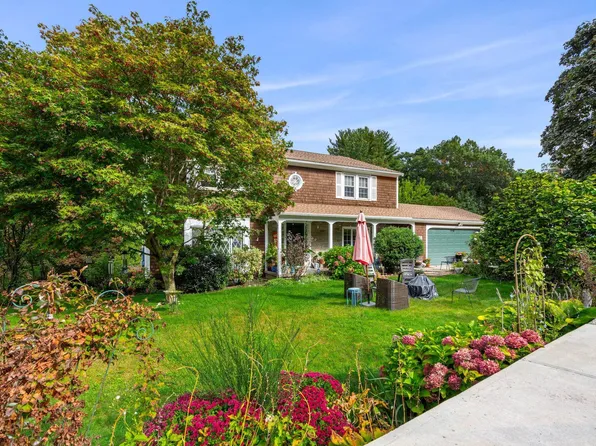 52 Taylor Street, Nashua, NH 03060