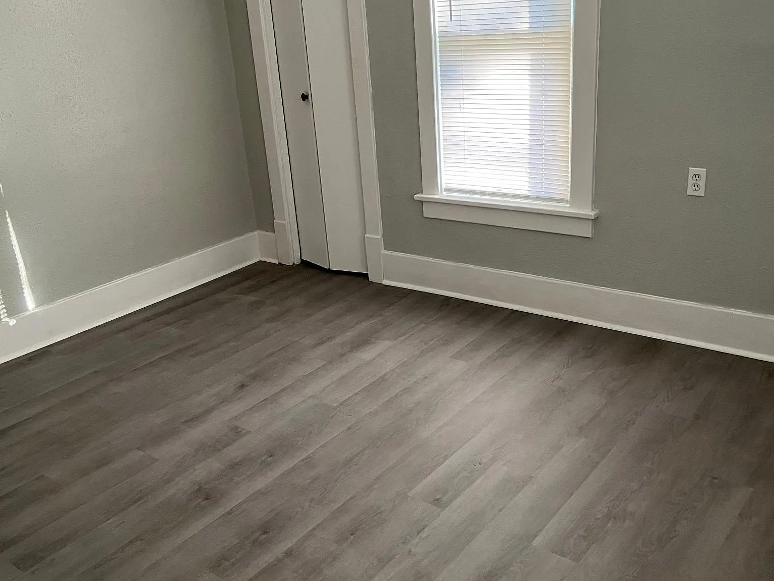 2 bed, 968 sqft, $1,250 — Photo 4