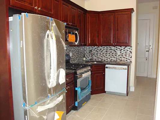 Rented by Carroll Gardens Realty | media 17