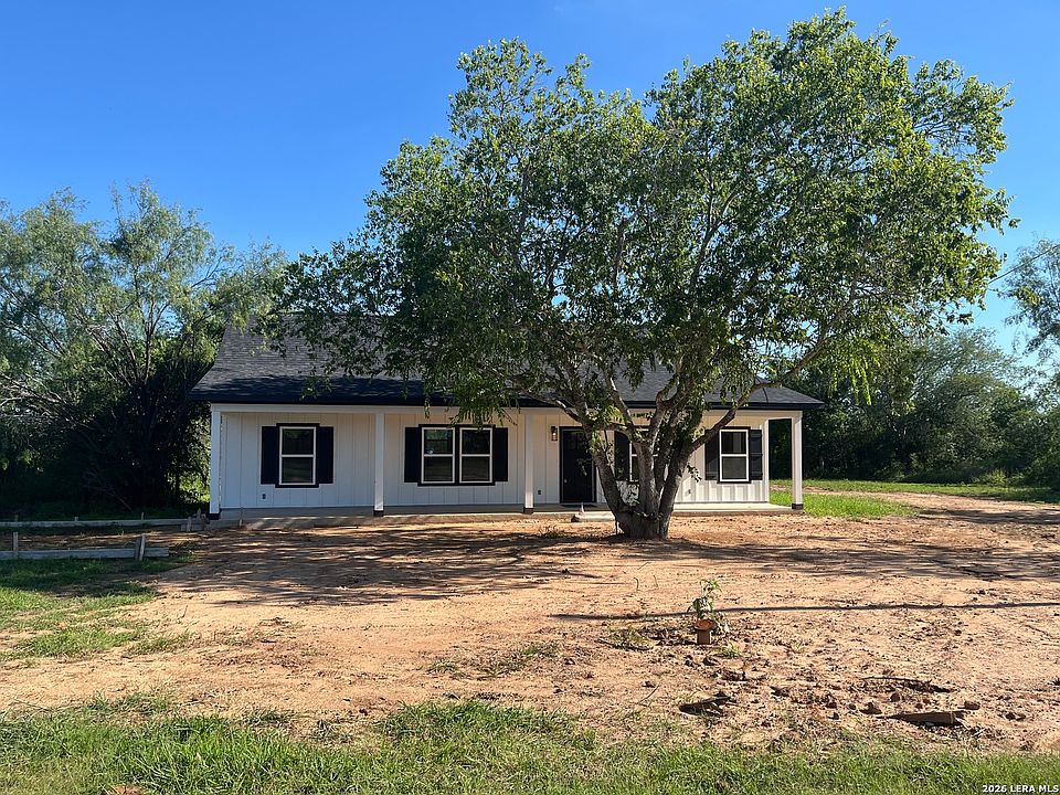 1st image of 215 county road 1614