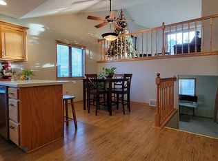 1427 Washington St #1427, Little Chute, WI 54140