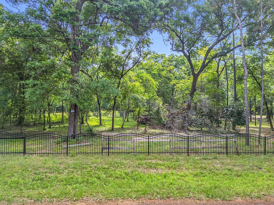 1st image of 24466 Pine Creek Rd
