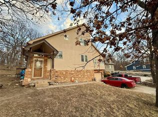 40 W St, Lees Summit, MO 64086