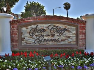 19251 Coldstream Ln, Huntington Beach, CA 92648
