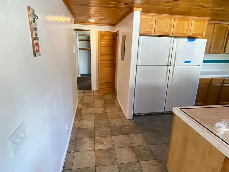 6535 El Nido Ln — Photo 9